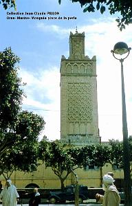 ORAN PLACE DE LA PERLE MOSQUEE2